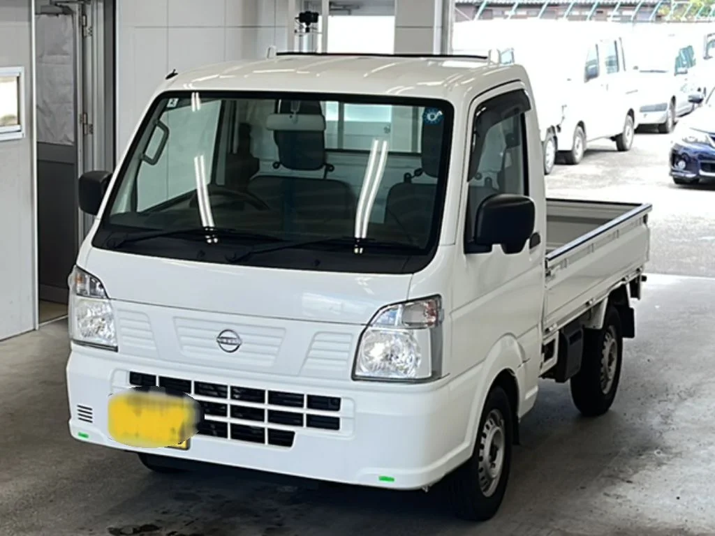 Nissan NT100 Clipper DR16T 2025